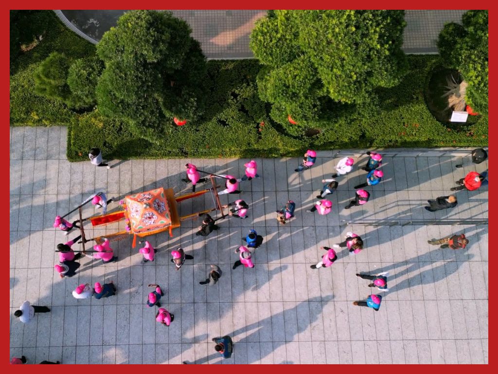 繞平安 眾神繞靖家年華