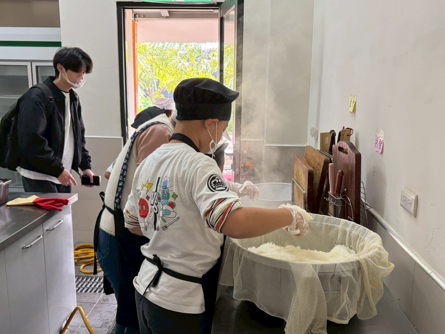 LINE_ALBUM_202623_260203_80