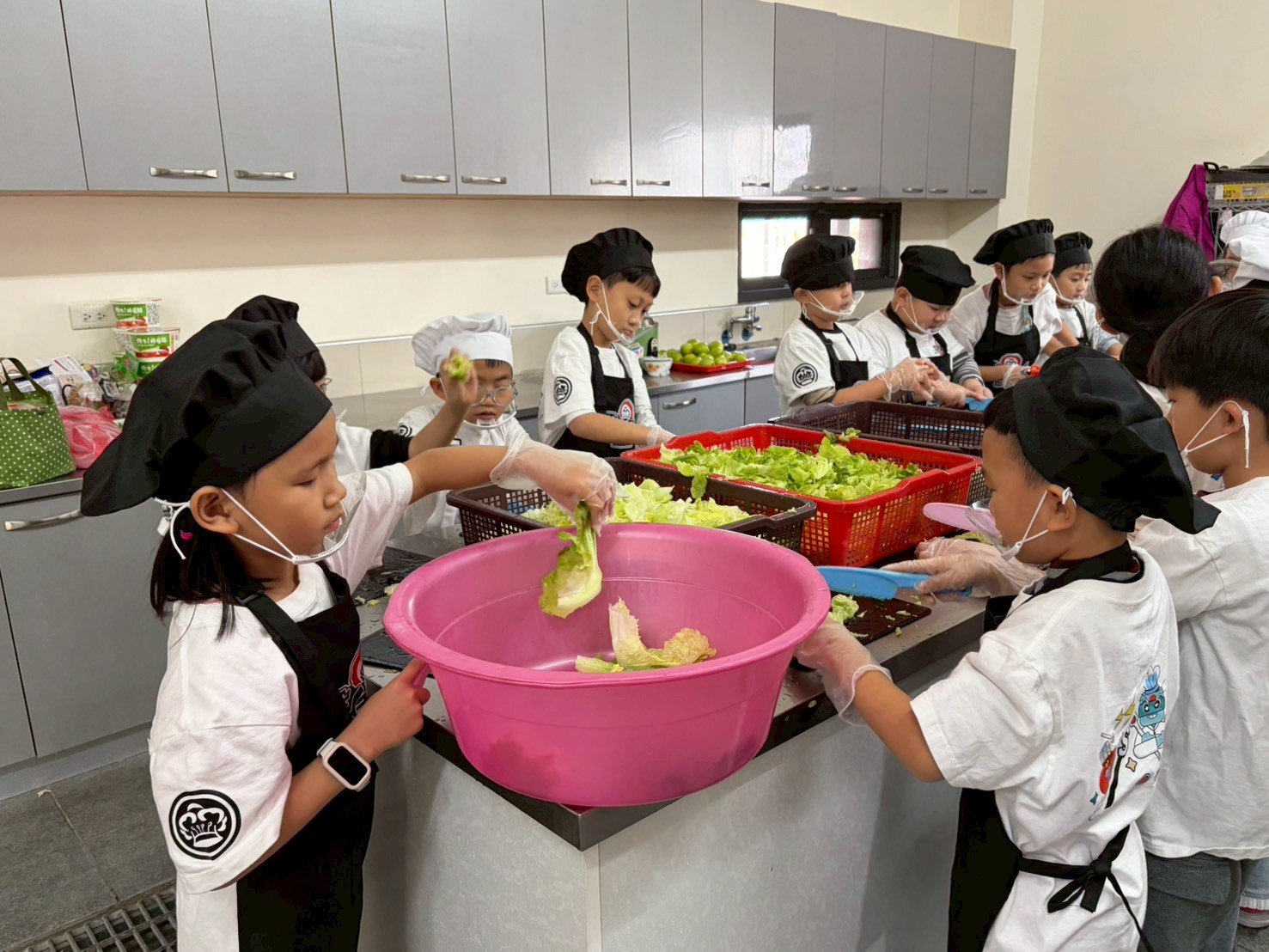 LINE_ALBUM_202623_260203_87