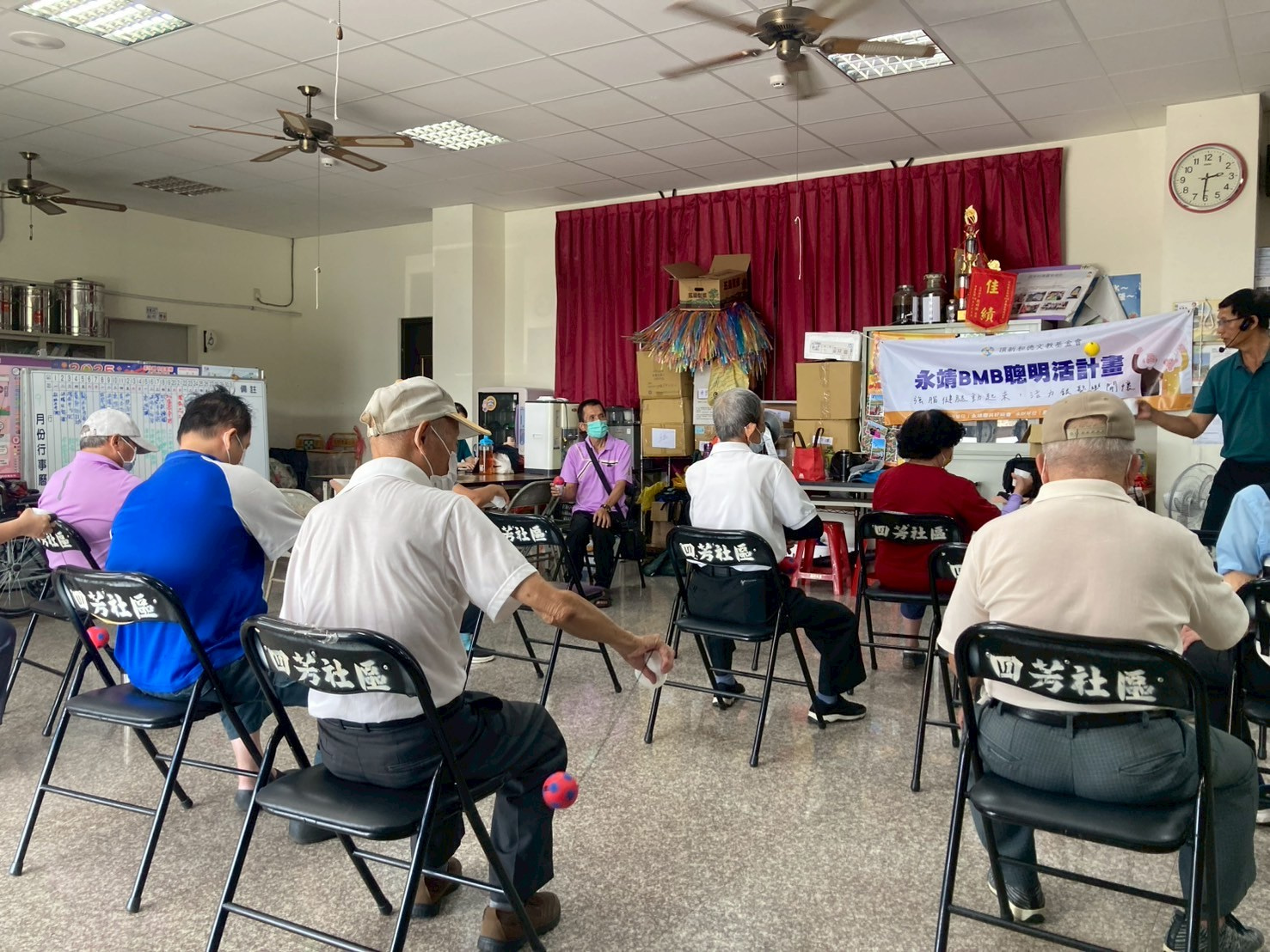 LINE_ALBUM_bmb運動_251008_36